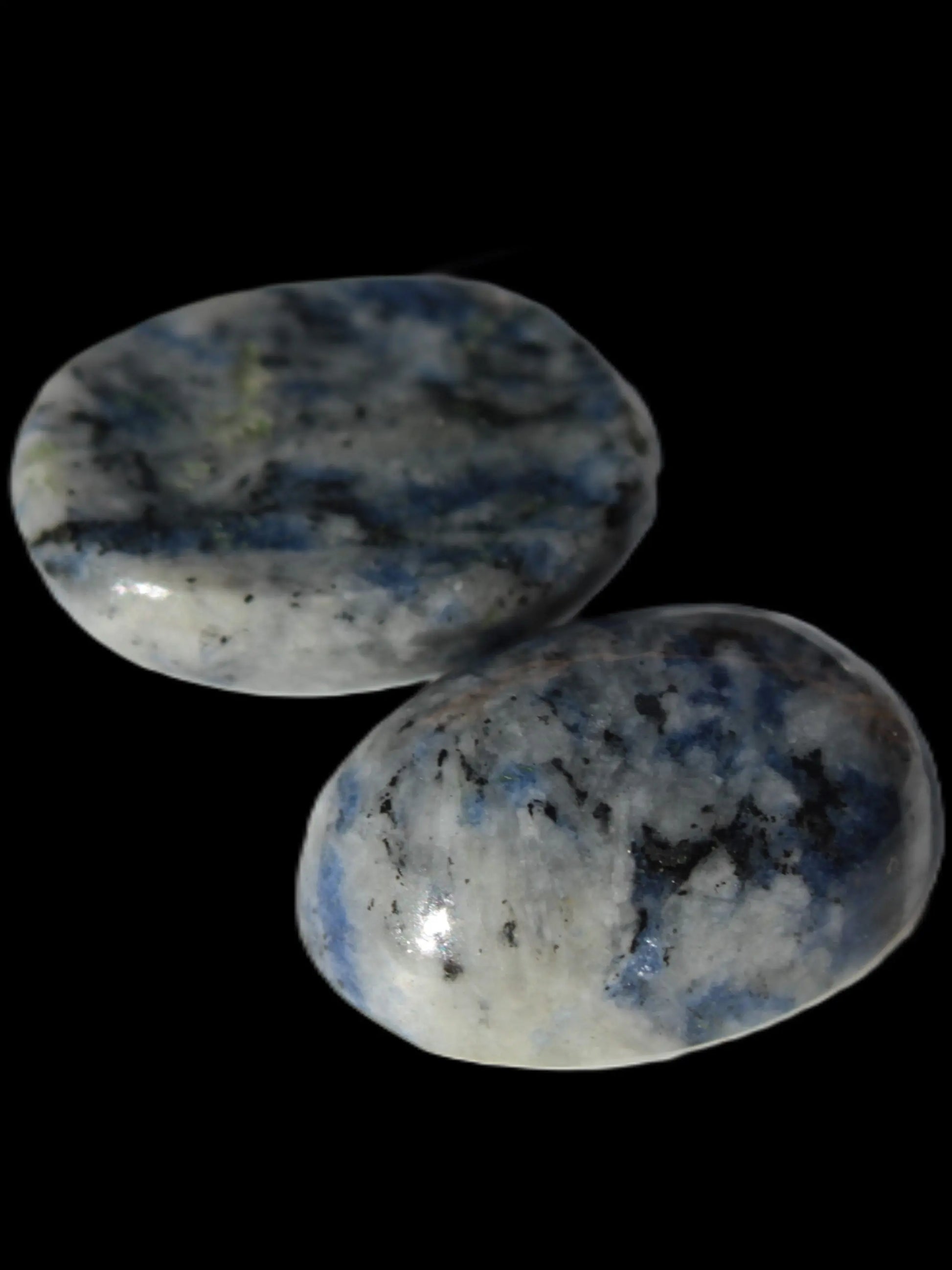 Sodalite 2 polished cabachons 13*17mm - 14*17mm  (2.7-2.9g each)  5.6/5.8g Rocks and Things