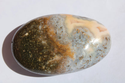 Ocean Jasper palmstone 81g Rocks and Things