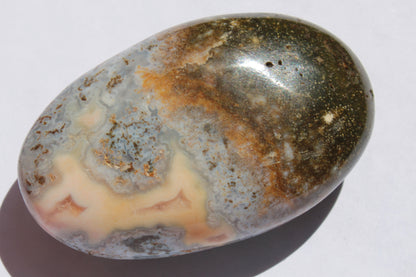 Ocean Jasper palmstone 81g Rocks and Things