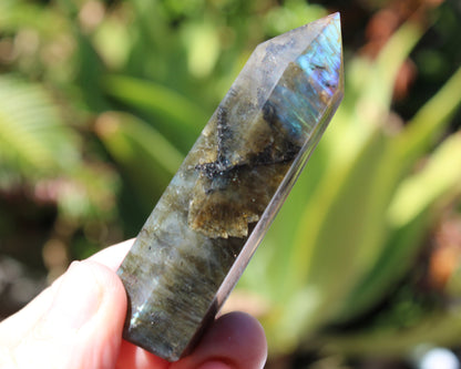 Labradorite wand 89g Rocks and Things