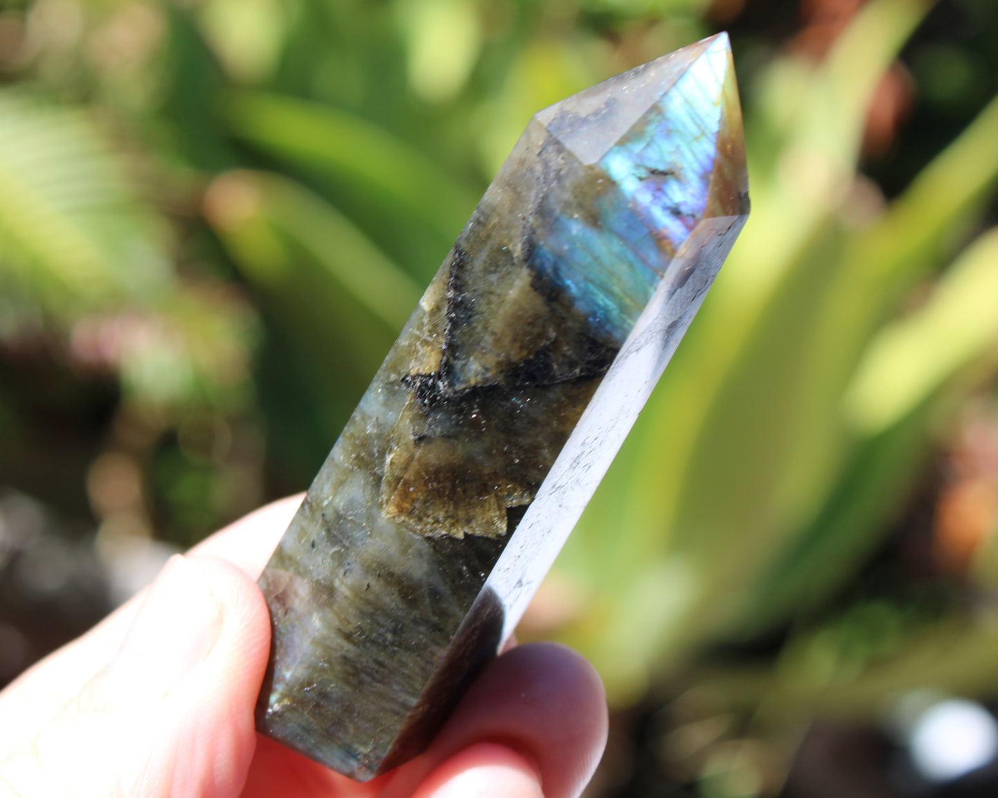 Labradorite wand 89g Rocks and Things