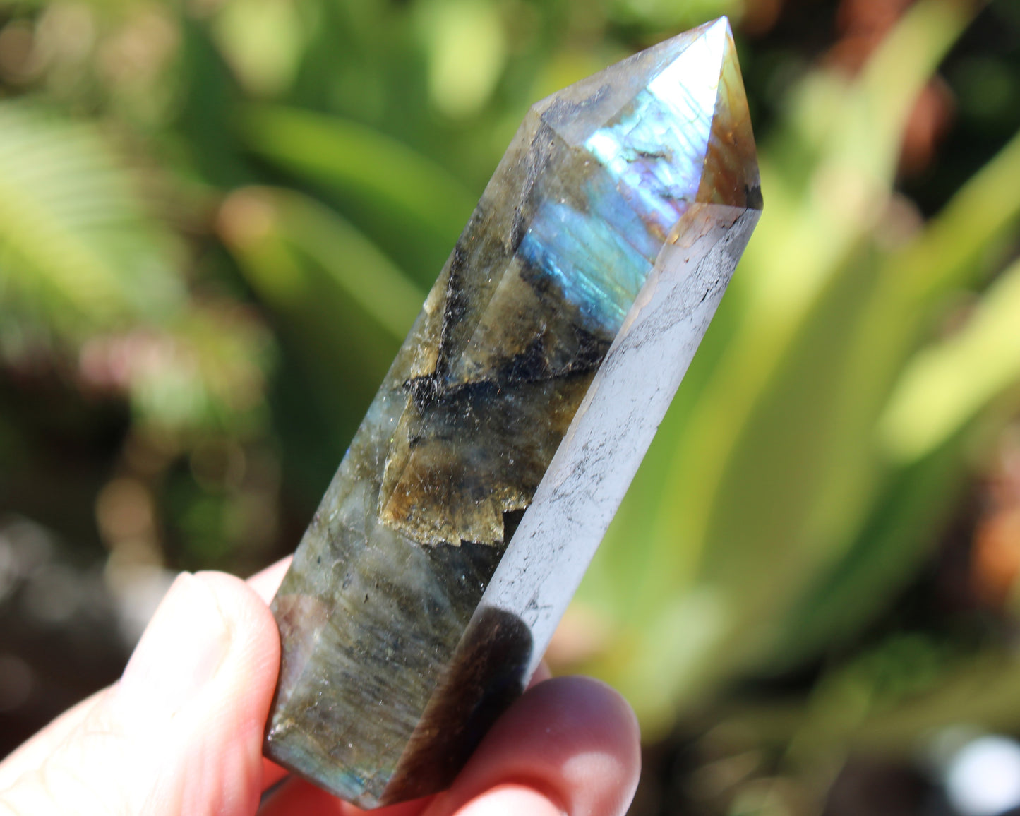 Labradorite wand 89g Rocks and Things