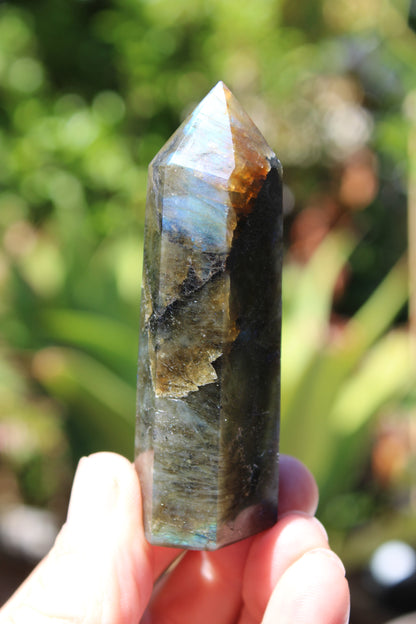 Labradorite wand 89g Rocks and Things