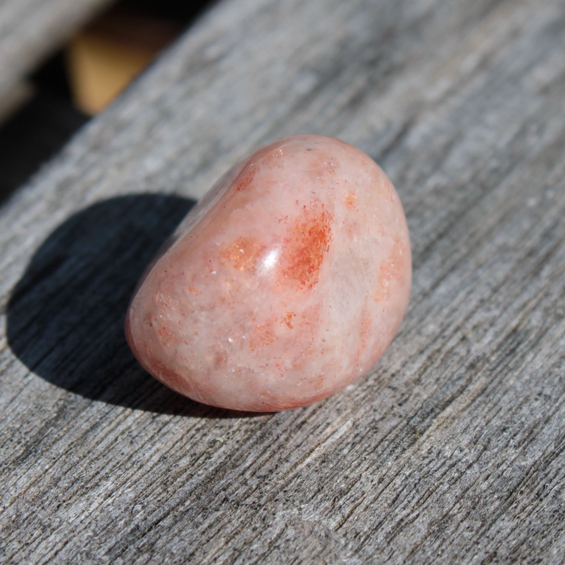 Arusha Quartz polished crystal 4-8g Rocks and Things