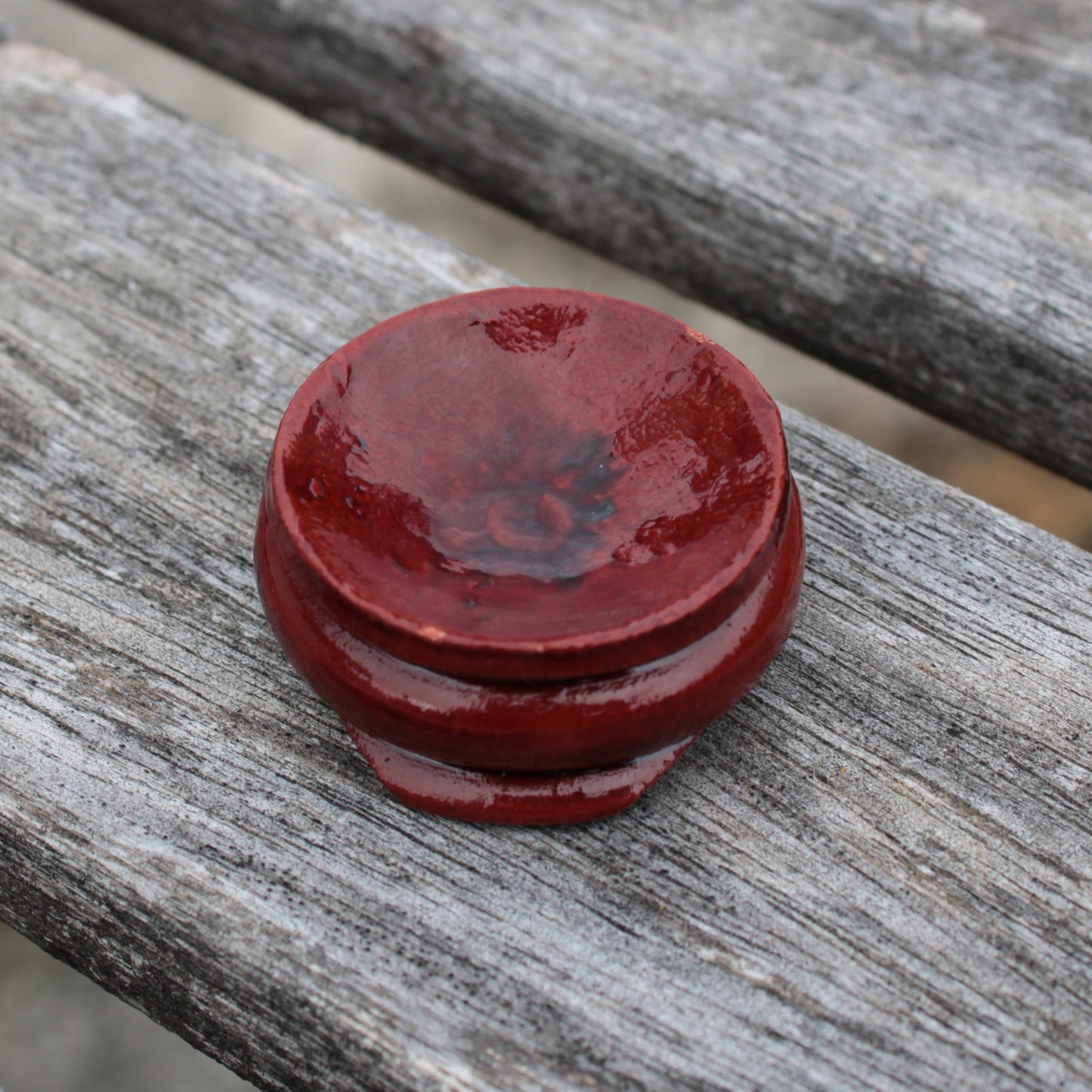 Red Wood stand for small/medium spheres 25mm 3g