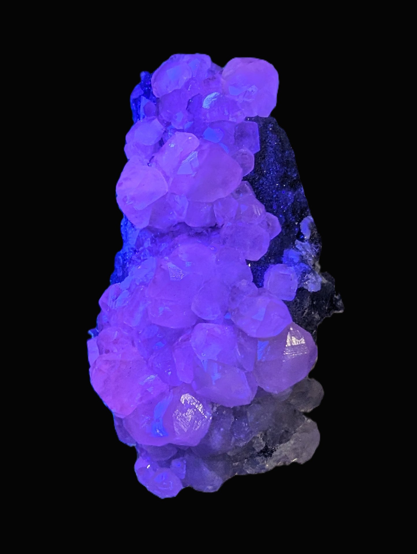 Sparkly Calcite fluorescent cluster 311.2g Rocks and Things