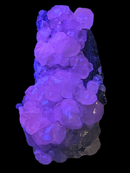 Sparkly Calcite fluorescent cluster 311.2g Rocks and Things