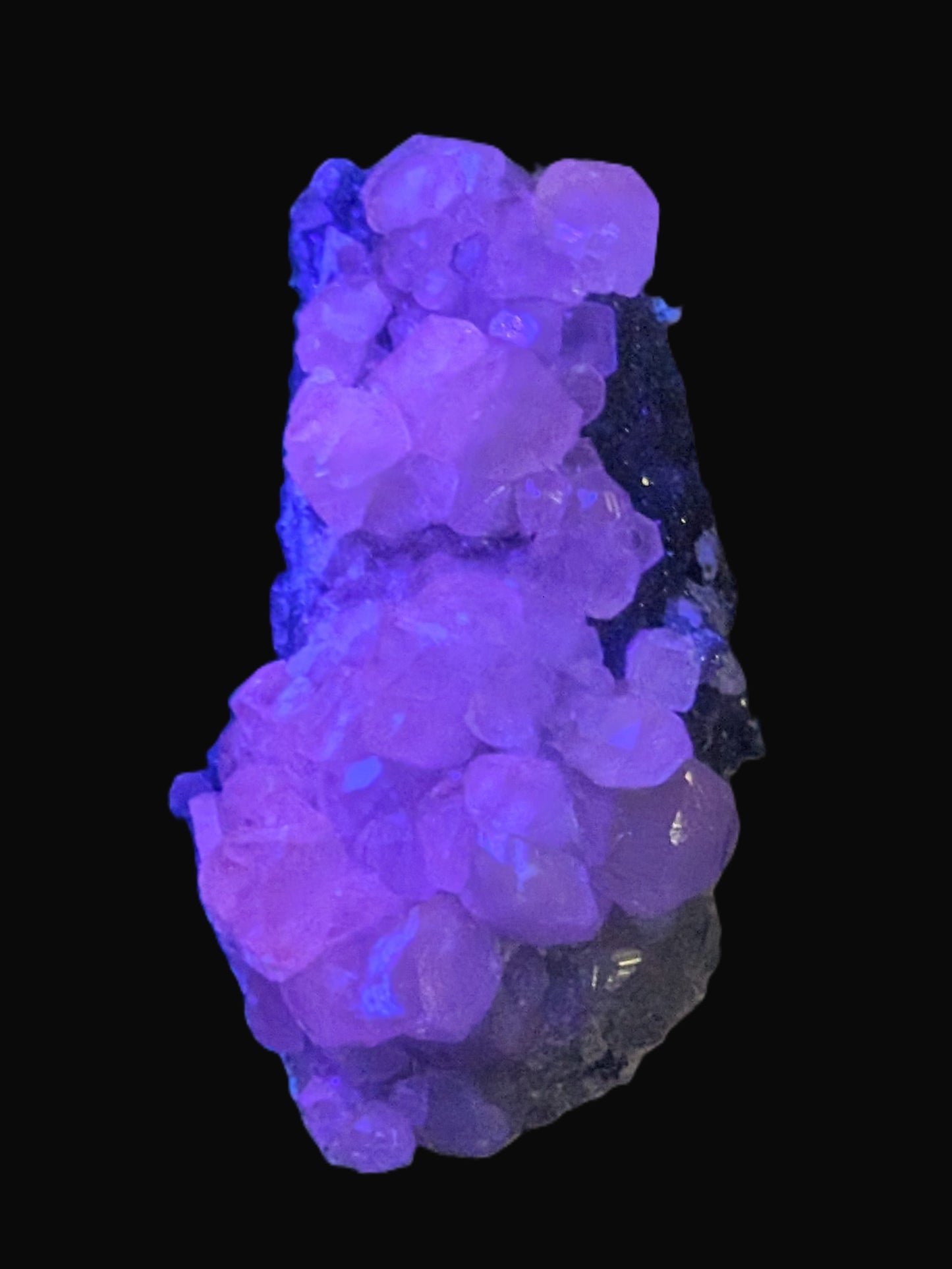 Sparkly Calcite fluorescent cluster 311.2g Rocks and Things