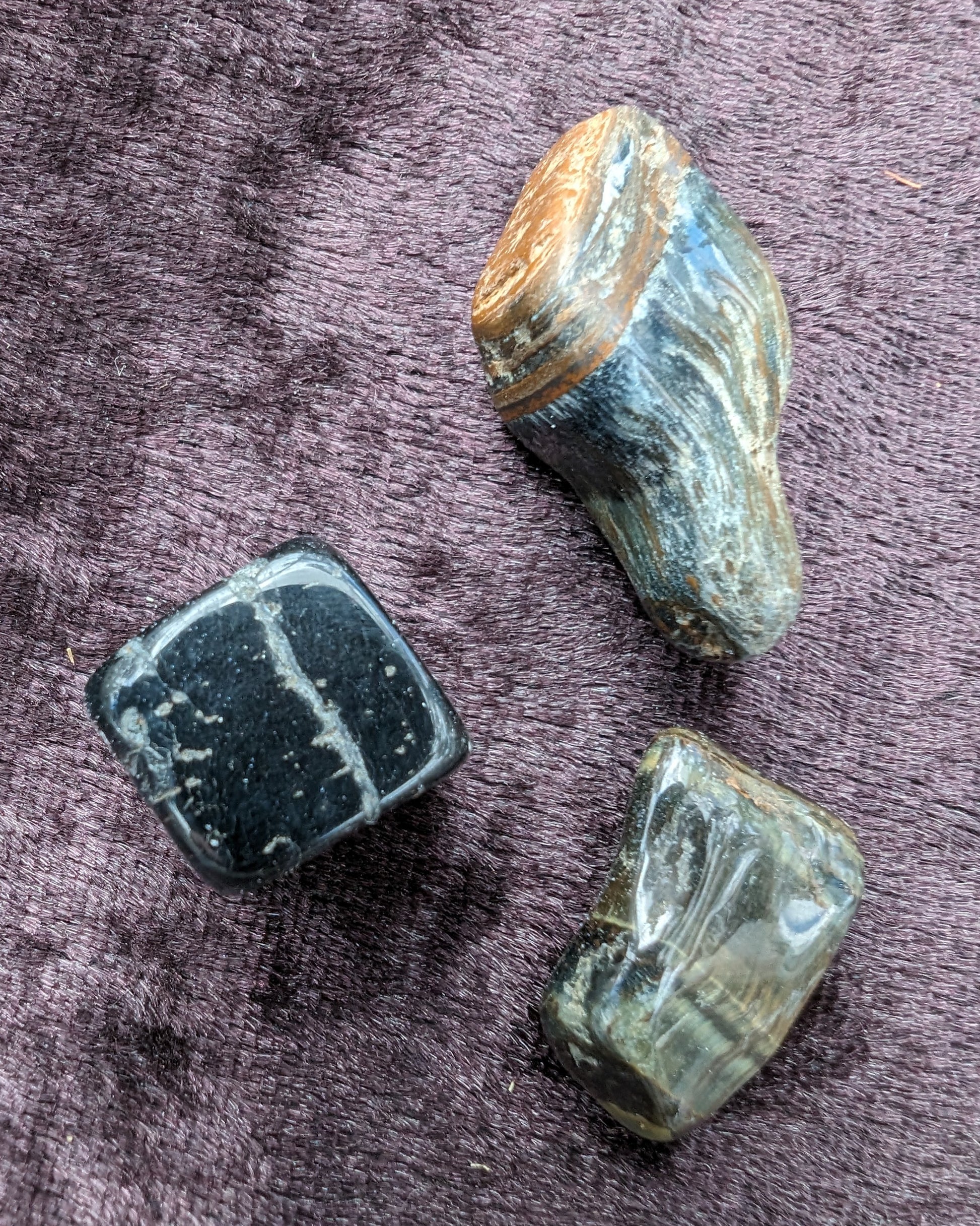 Blue Tigers Eye 2/3 stones 18-21g Rocks and Things