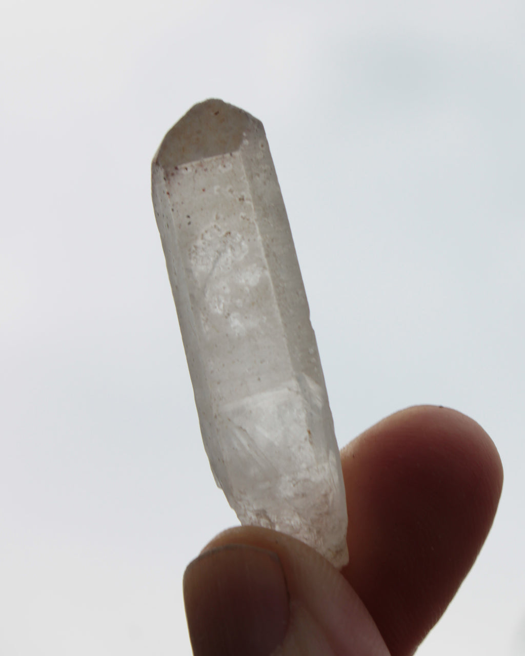 Quartz crystal point 8.8/9.9g Rocks and Things