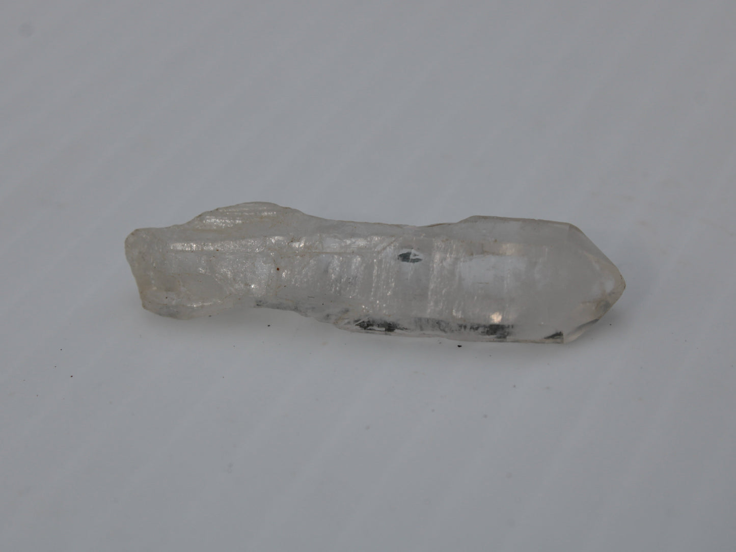 Quartz imprinted curved crystal 3.6g Rocks and Things