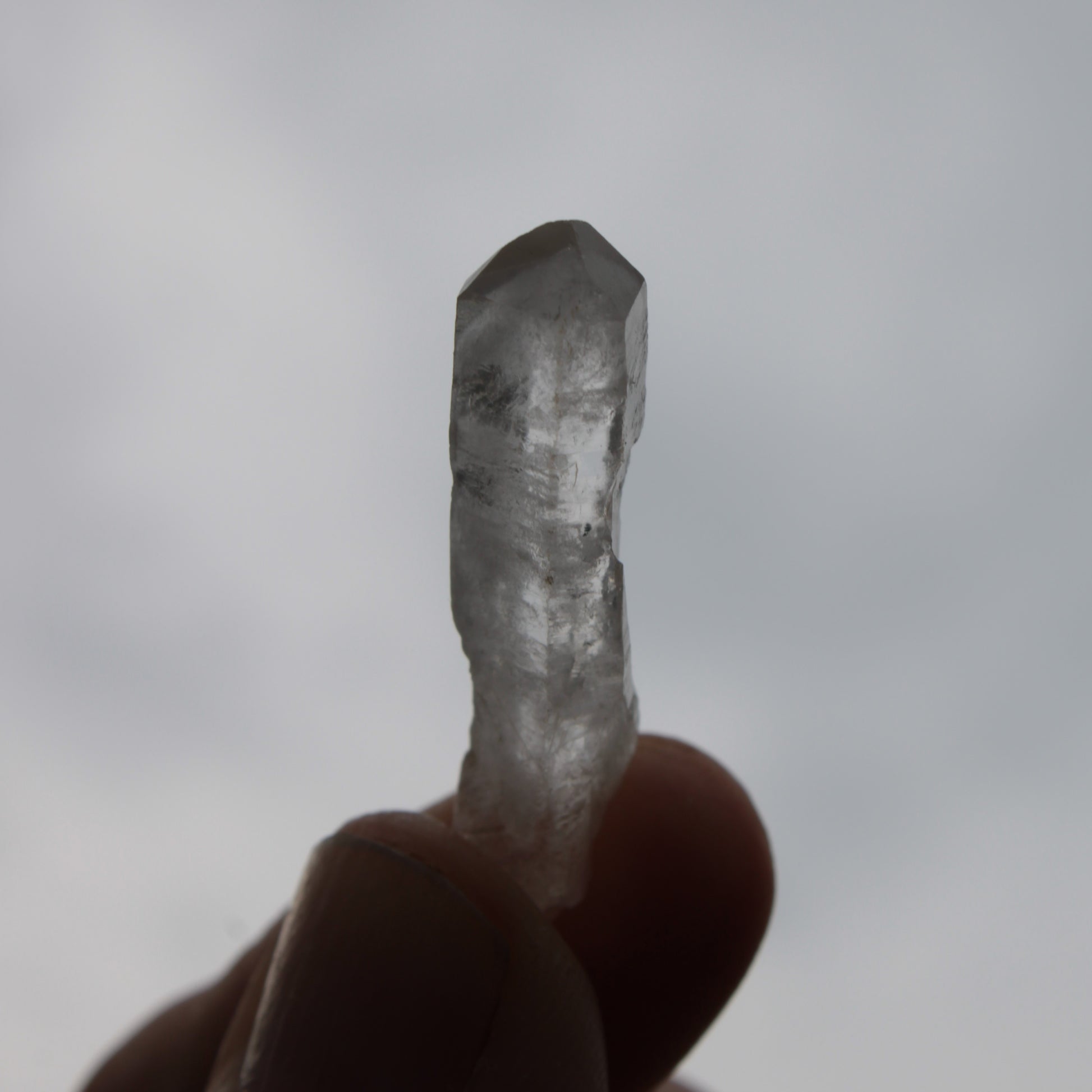 Quartz imprinted curved crystal 3.6g Rocks and Things