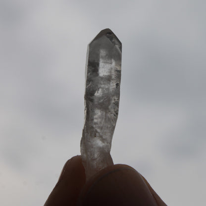 Quartz imprinted curved crystal 3.6g Rocks and Things