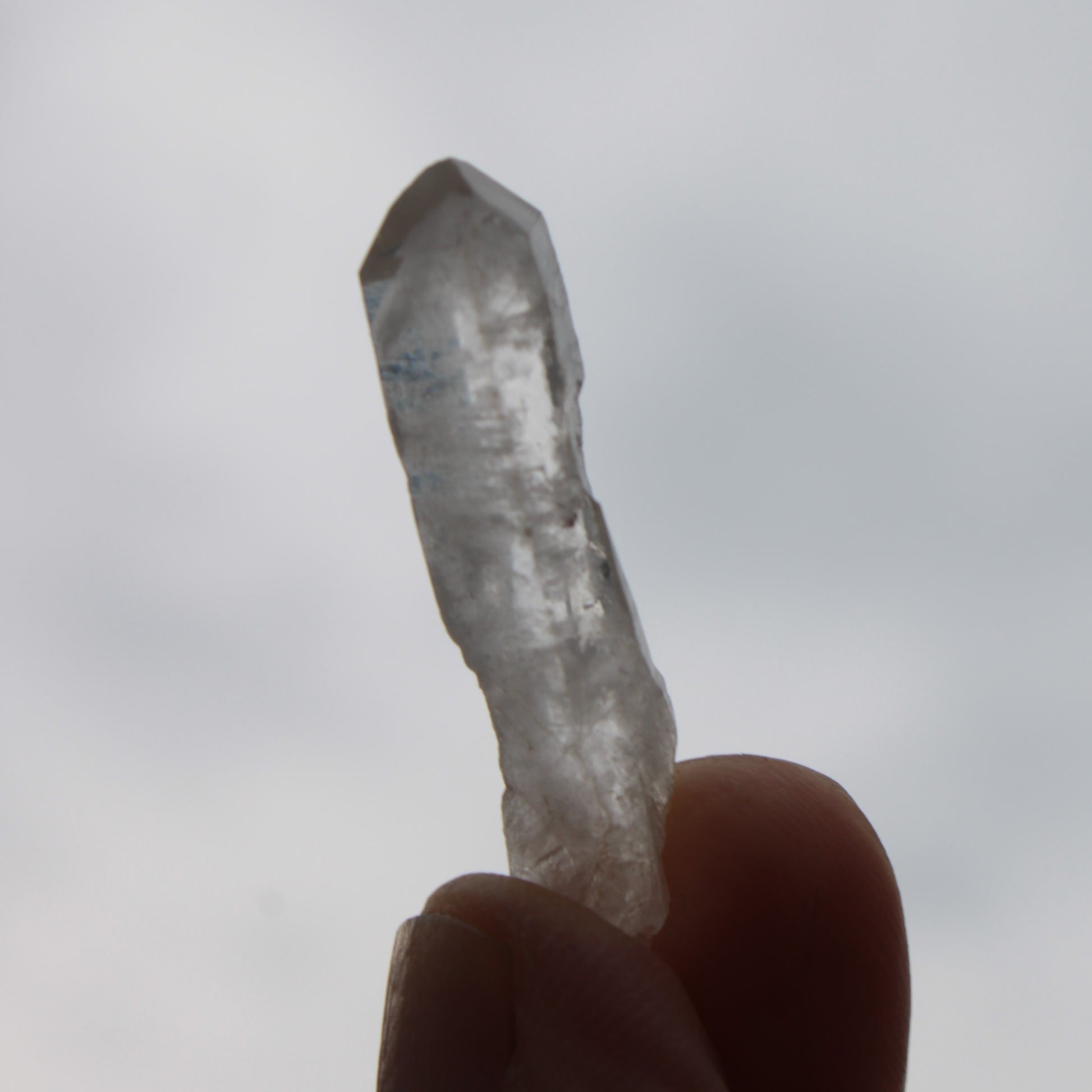 Quartz imprinted curved crystal 3.6g Rocks and Things