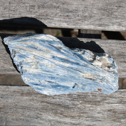 Kyanite cluster 555g Rocks and Things