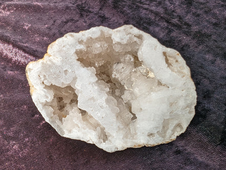 White Quartz sparkly crystal geode 244g Rocks and Things