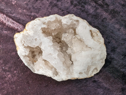 White Quartz sparkly crystal geode 244g Rocks and Things