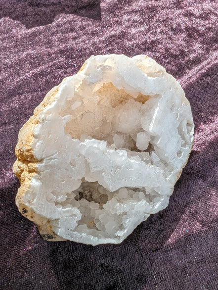 White Quartz sparkly crystal geode 244g Rocks and Things