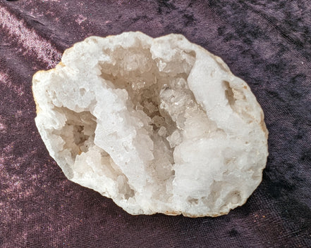 White Quartz sparkly crystal geode 244g Rocks and Things