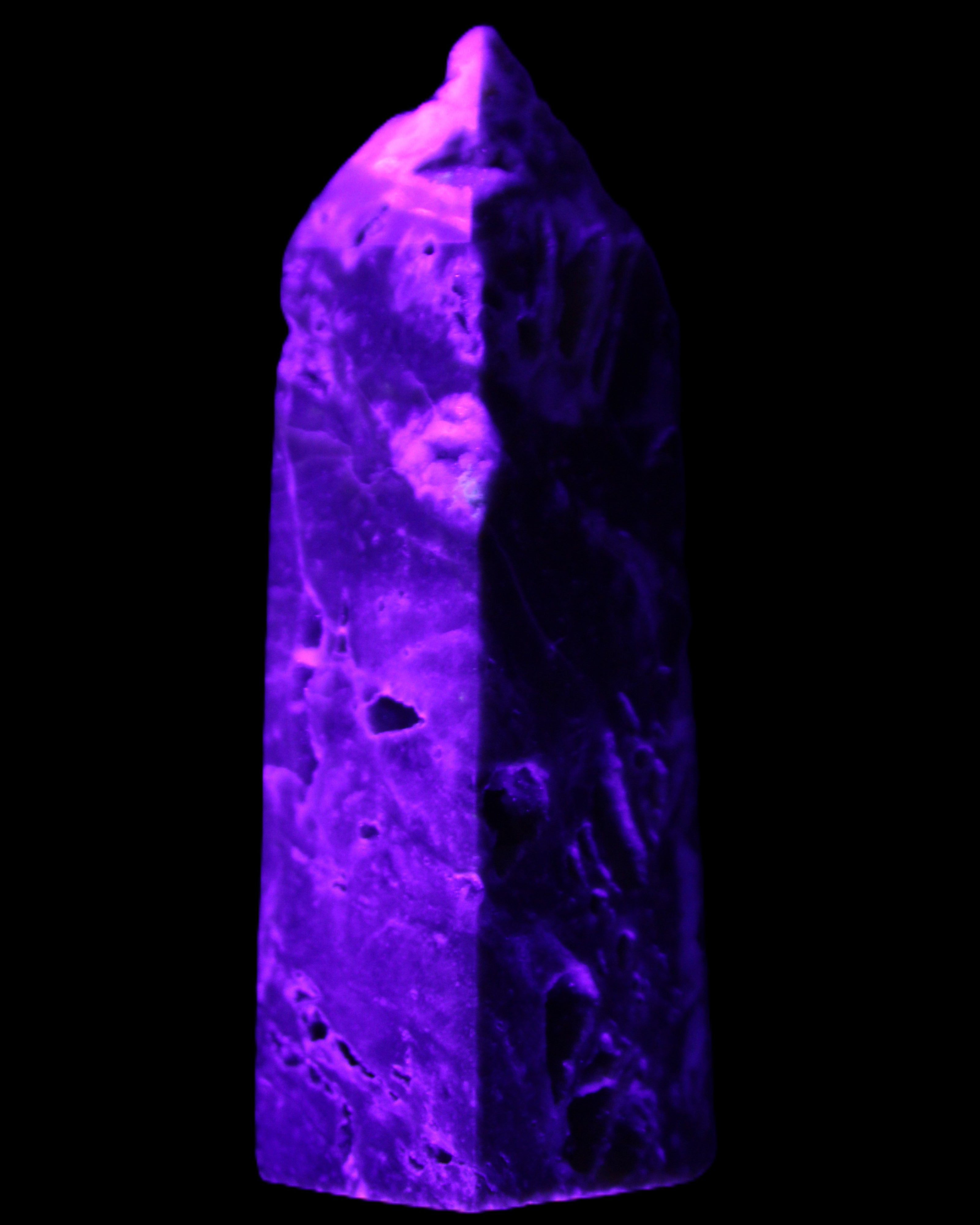 Sphalerite geode obelisk 105g in UV light - Rocks and Things Store
