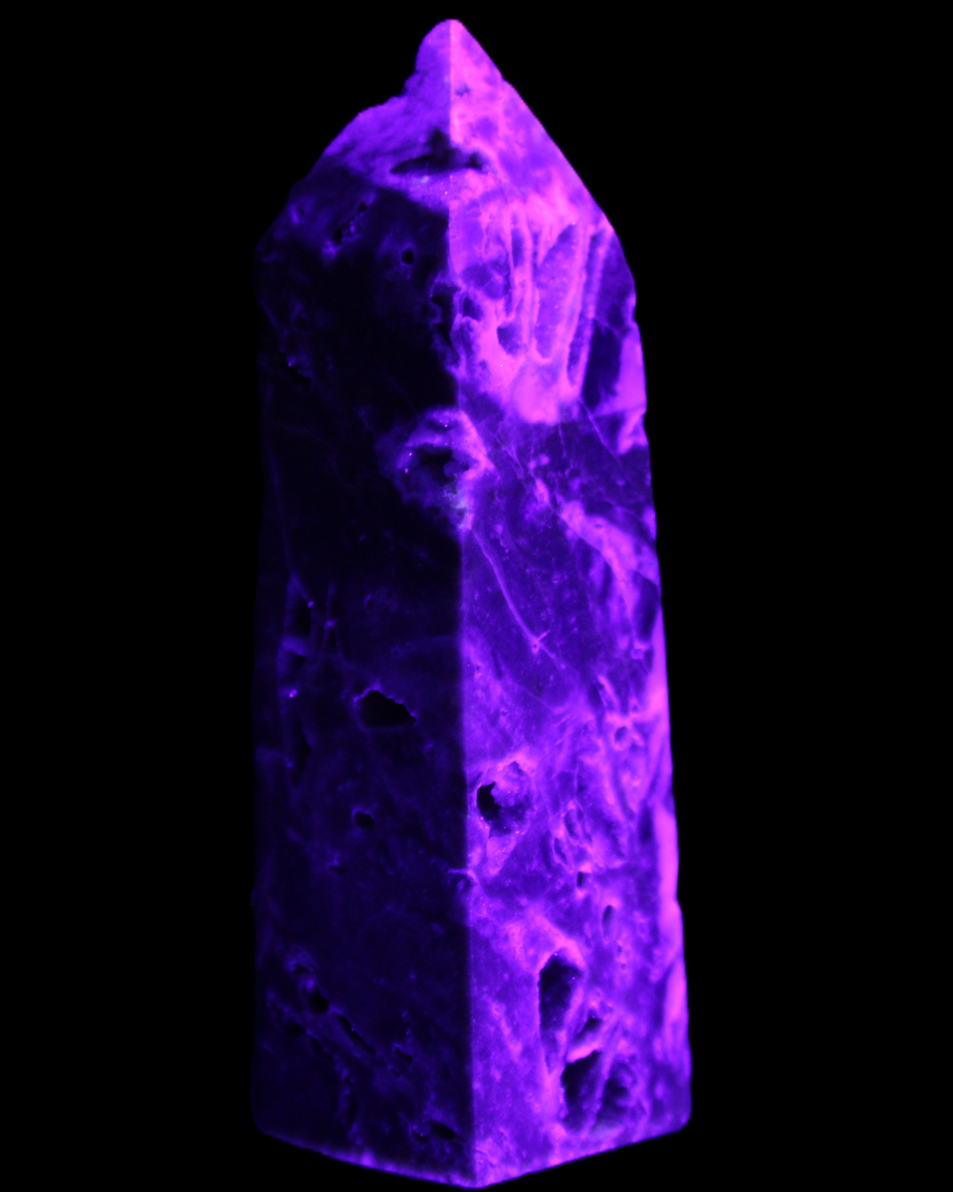 Sphalerite geode obelisk 105g in UV light - Rocks and Things Store
