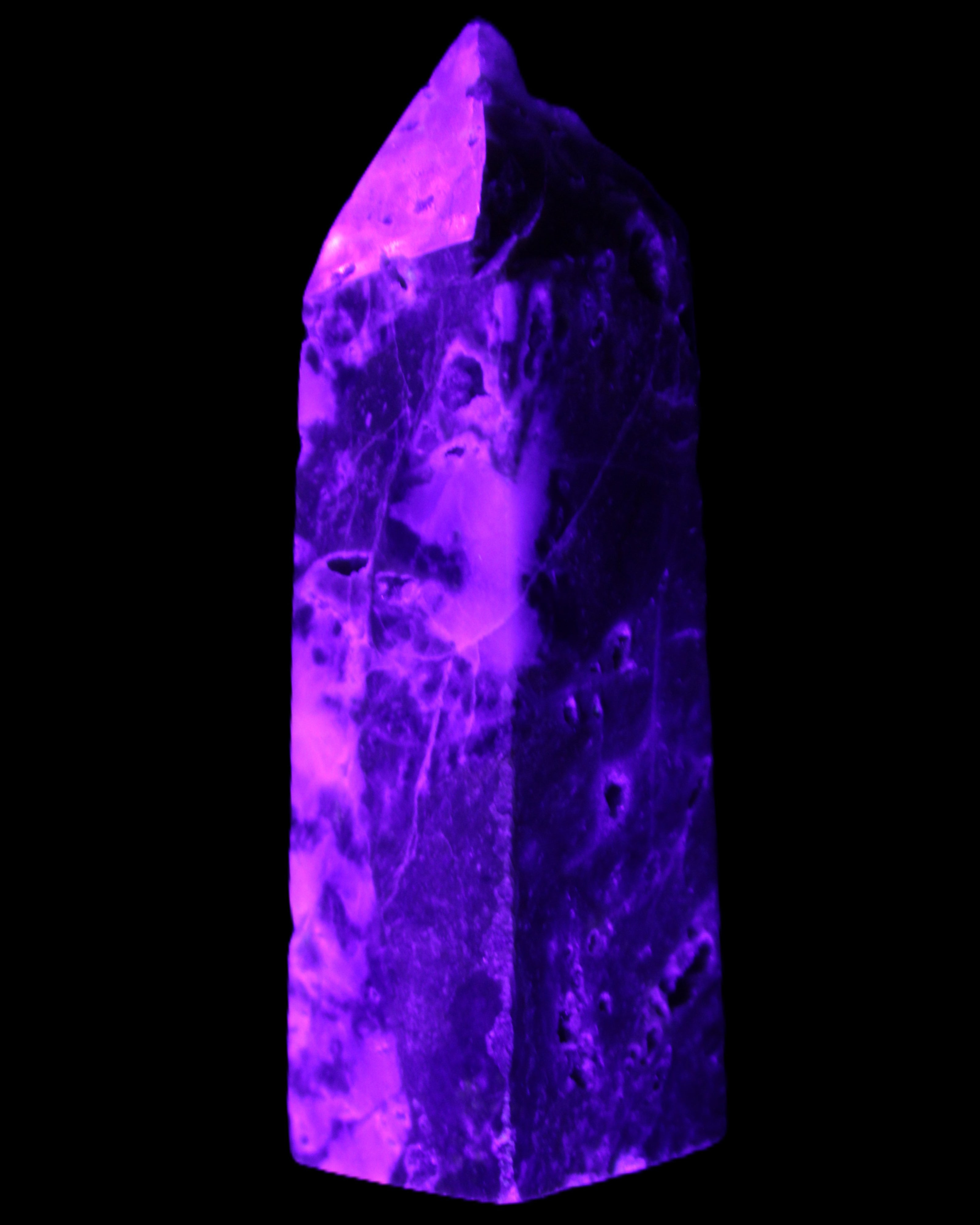 Sphalerite geode obelisk 105g in UV light - Rocks and Things Store