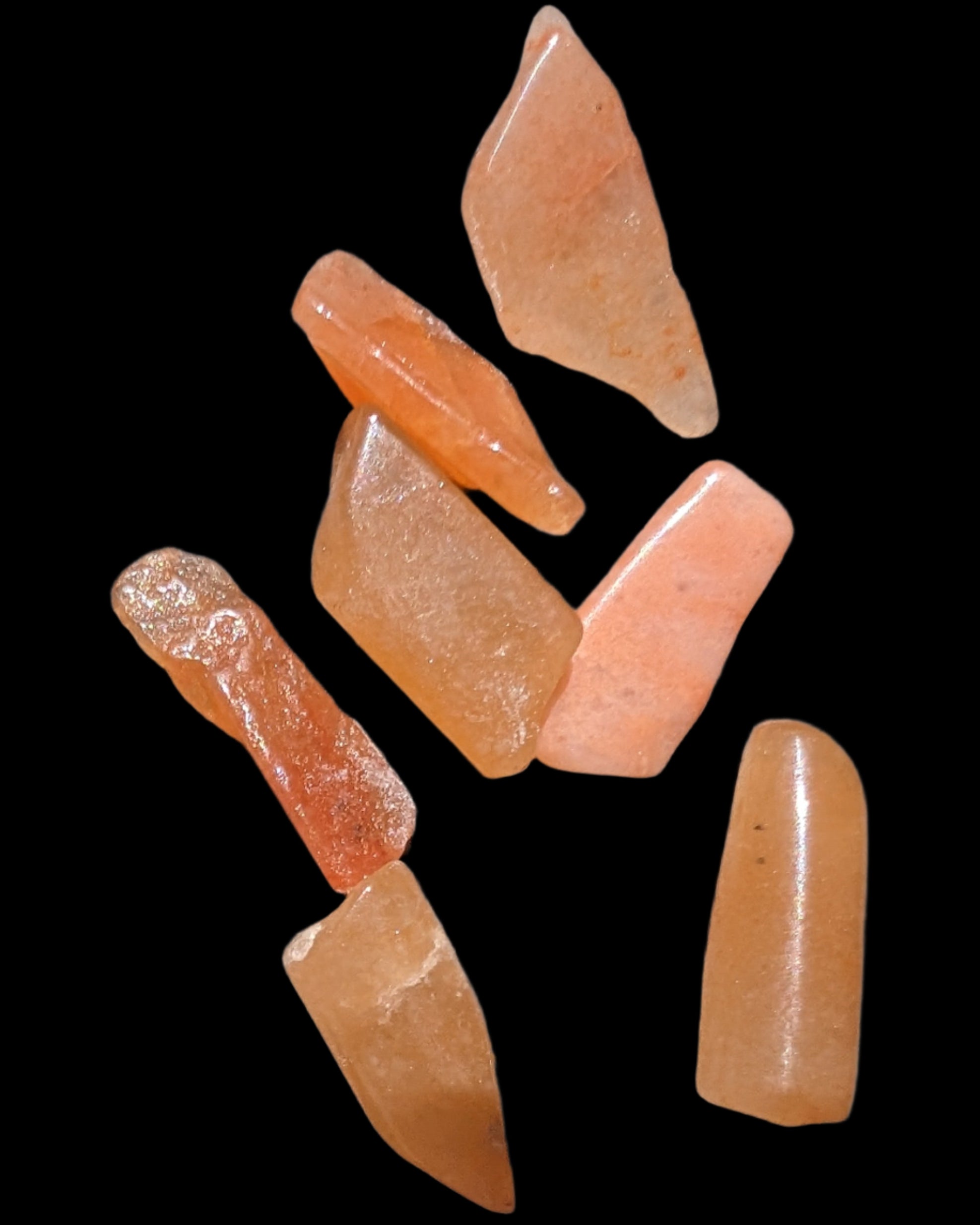 Orange Aventurine 5-7 tiny tumbled stones 5g in sunlight - Rocks and Things Store