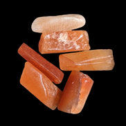 Orange Aventurine 5-7 tiny tumbled stones 5g in sunlight - Rocks and Things Store