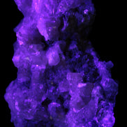 Quartz Paragenesis crystal cluster 132*75*43mm 343g in UV light - Rocks and Things Store