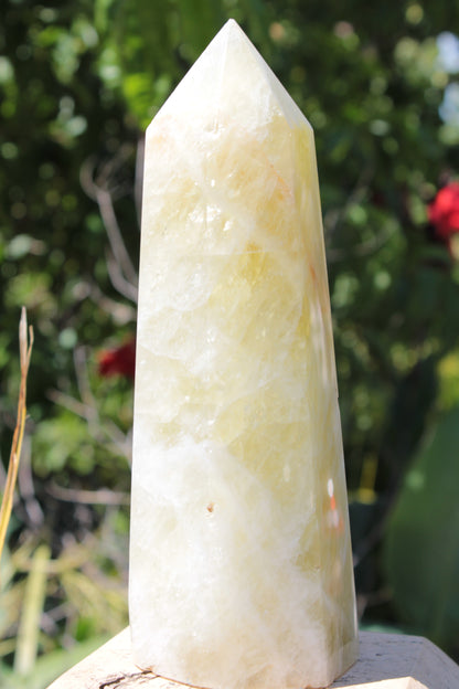 Citrine obelisk 1130g Rocks and Things