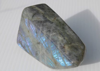 Purple flash Labradorite 433g