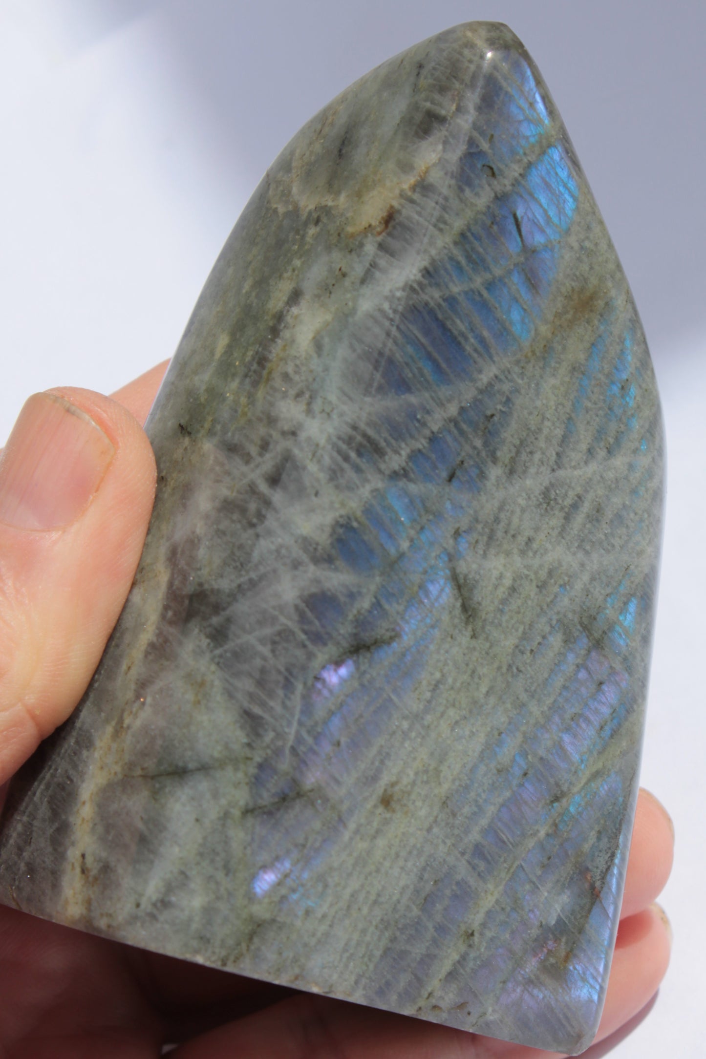 Purple flash Labradorite 433g