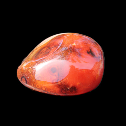 Crazy Silk Banded Agate from Madagascar 50g in sunlight - Rocks and Things Store