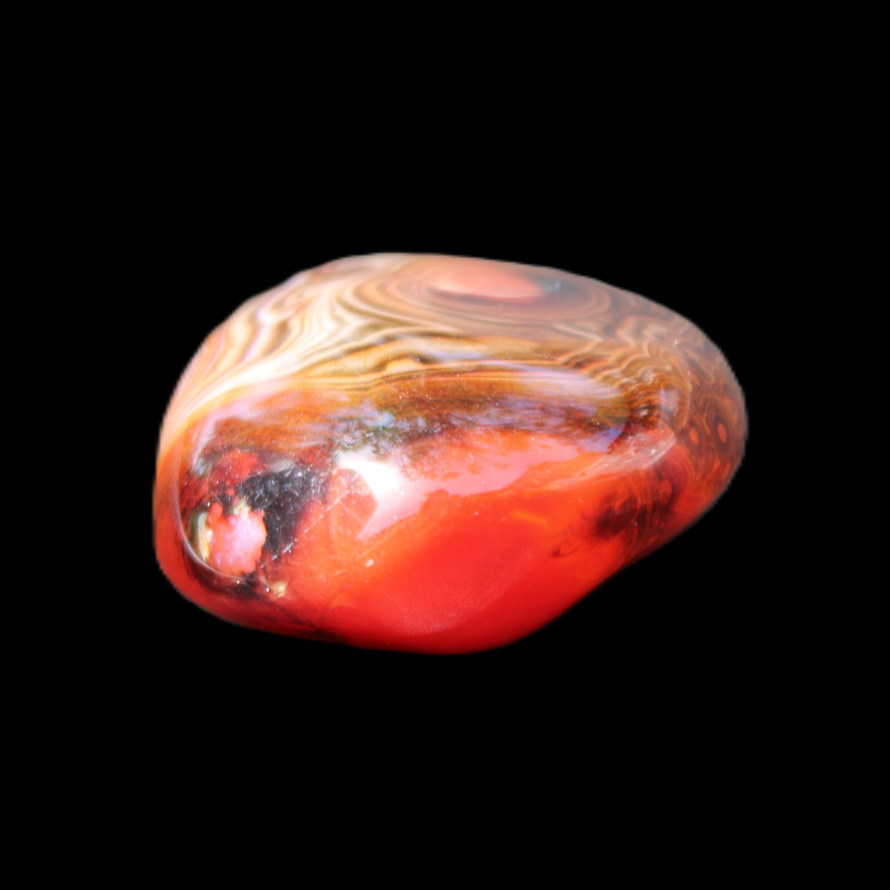 Crazy Silk Banded Agate from Madagascar 50g in sunlight - Rocks and Things Store