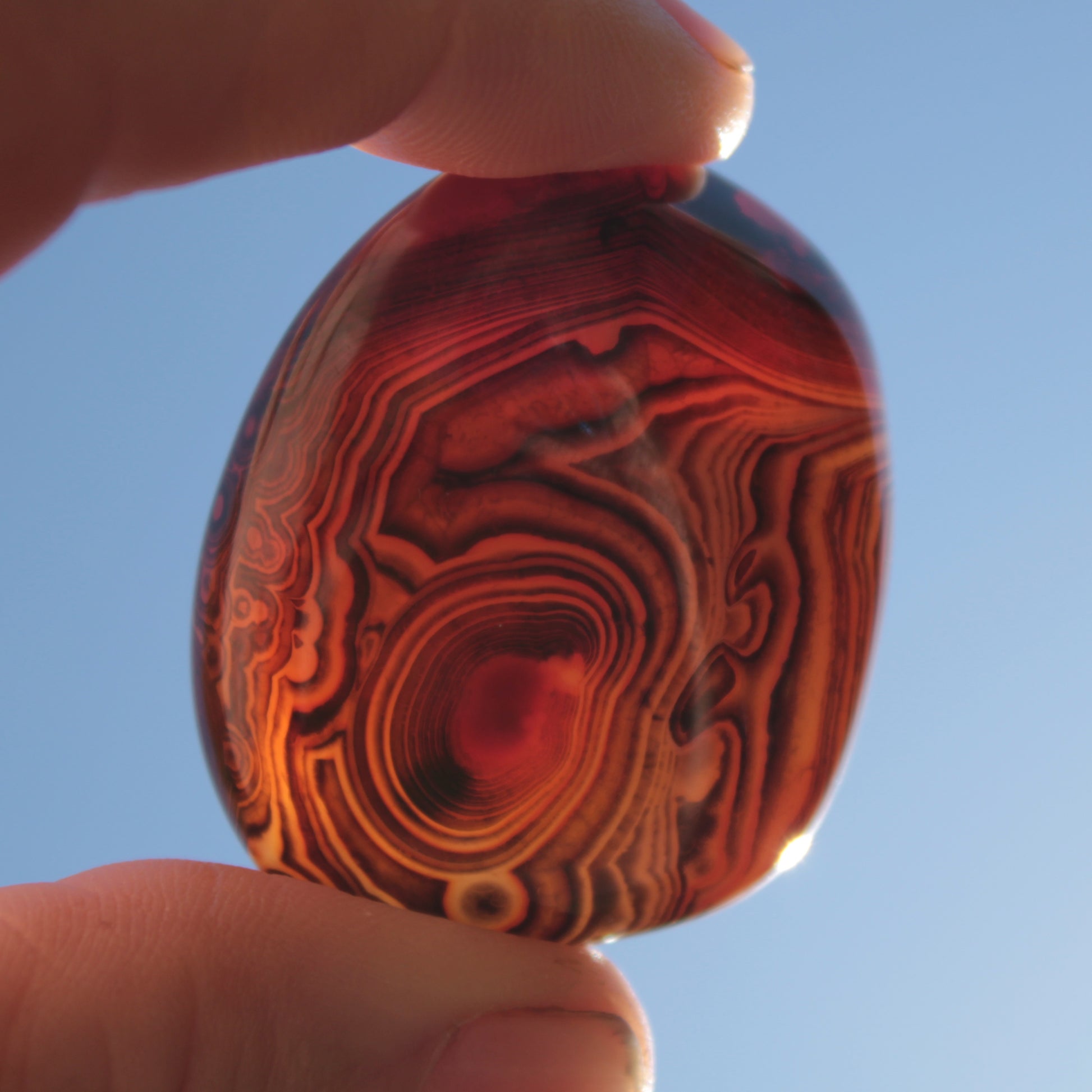 Crazy Silk Banded Agate from Madagascar 50g Rocks and Things