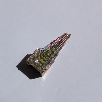 Bismuth castle crystal 9-12g Rocks and Things