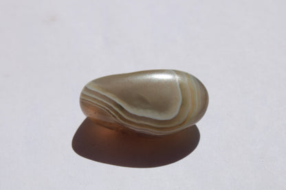 Agate tumbled stone 8g Rocks and Things