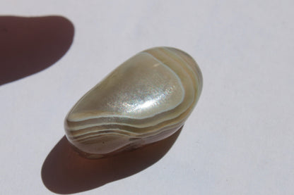 Agate tumbled stone 8g Rocks and Things