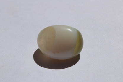 White Agate tumbled stone 7g Rocks and Things