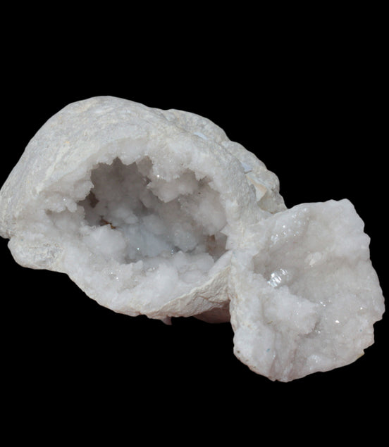 Quartz geode 238.8g in sunshine - Rocks and Things Store