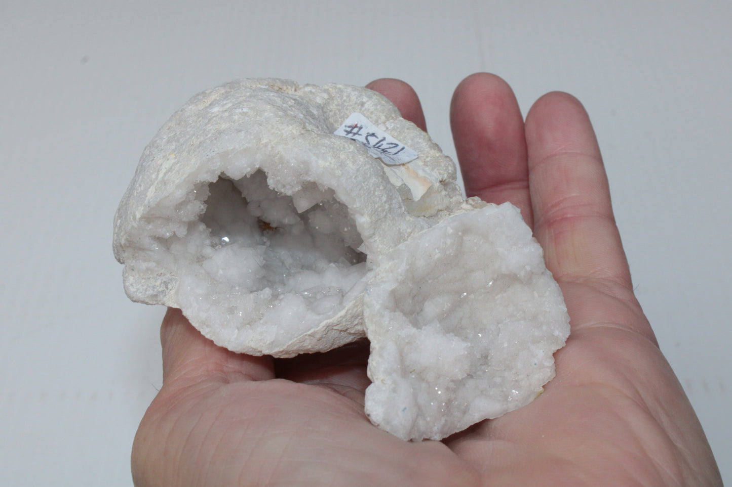 Quartz geode 238.8g Rocks and Things