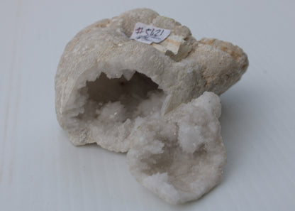 Quartz geode 238.8g Rocks and Things