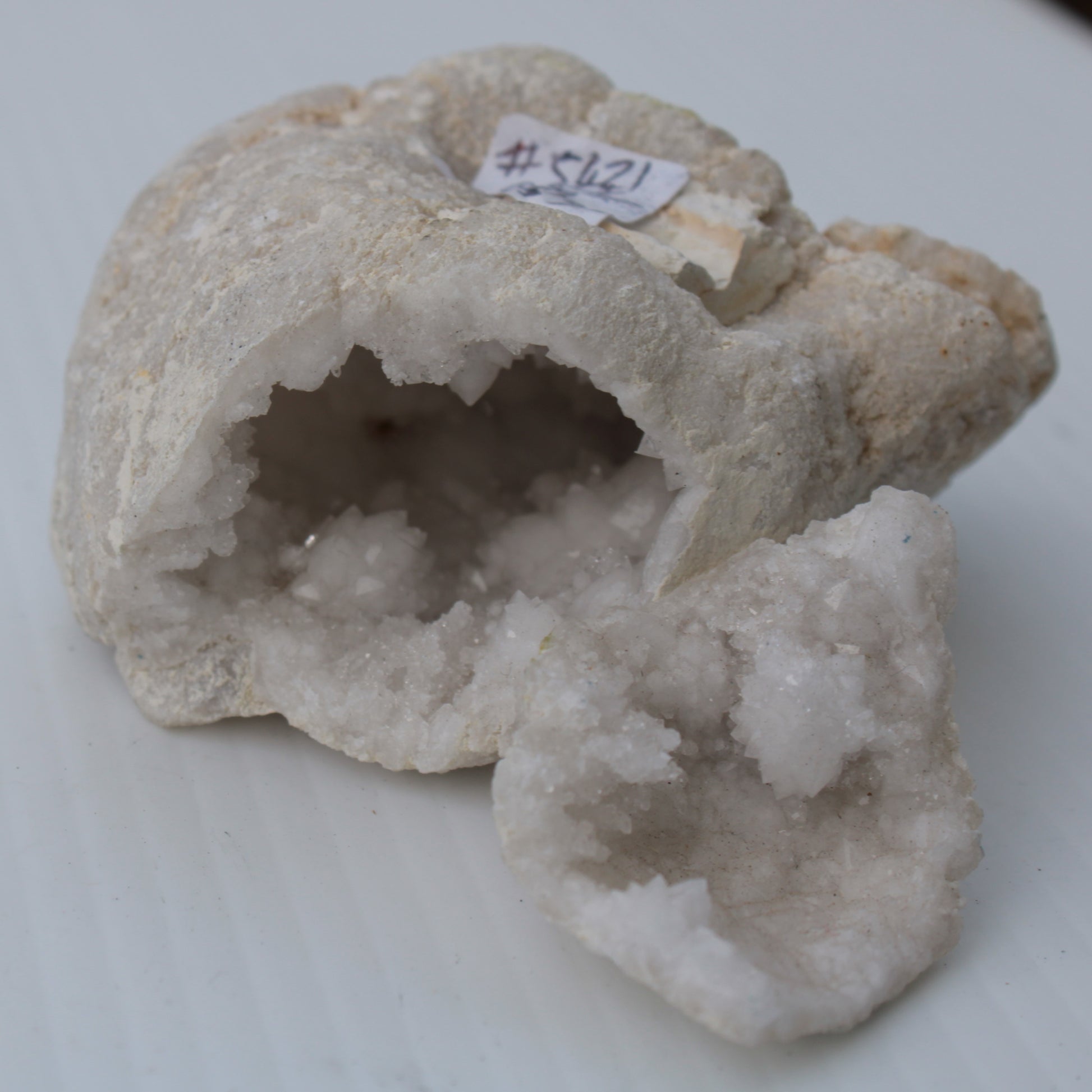 Quartz geode 238.8g Rocks and Things