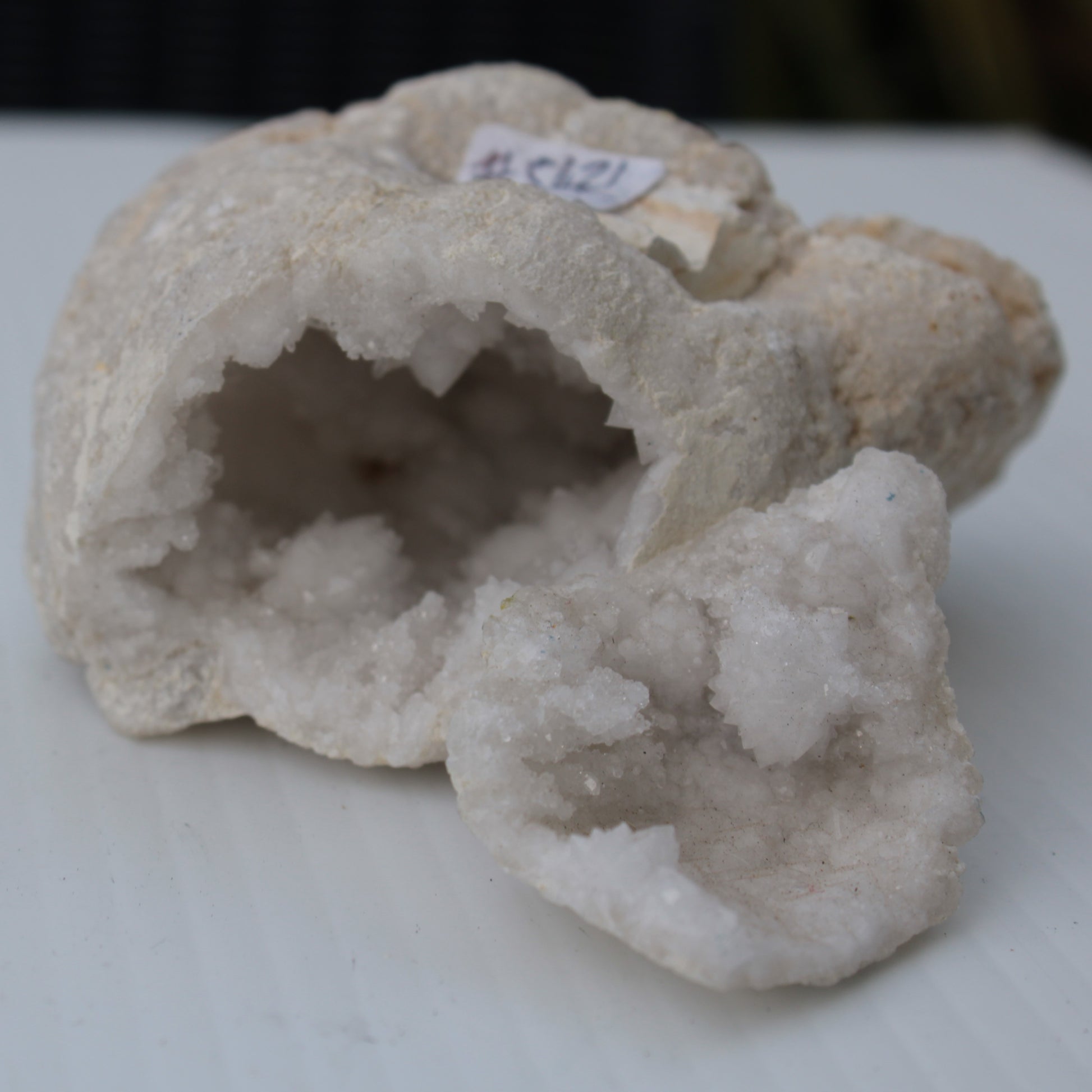 Quartz geode 238.8g Rocks and Things