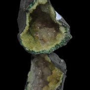 Quartz geode 148g - Rocks and Things Store
