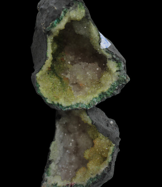 Quartz geode 148g - Rocks and Things Store