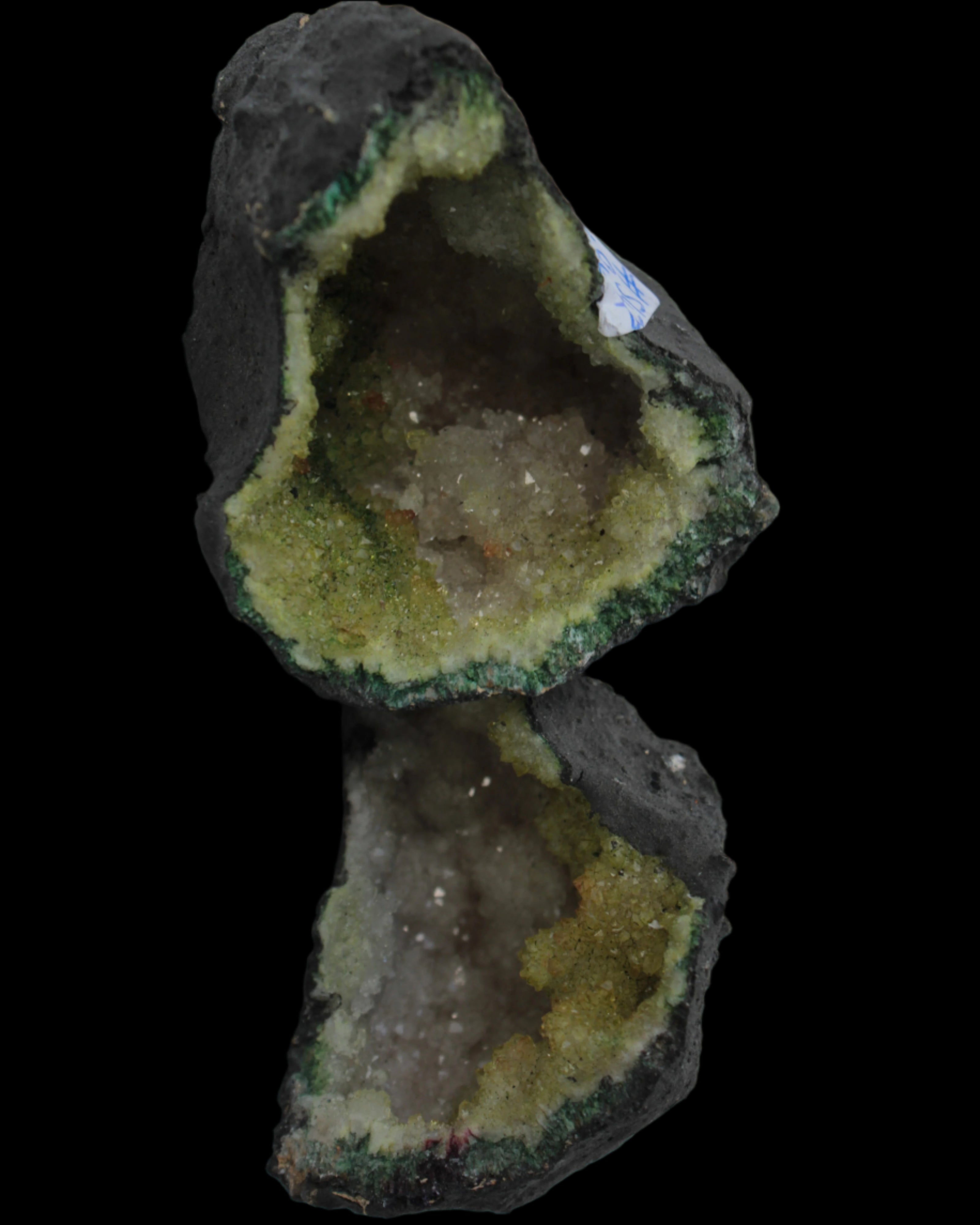 Quartz geode 148g - Rocks and Things Store