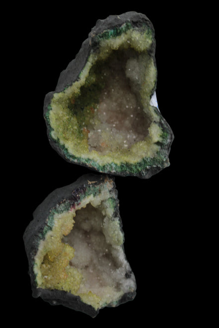 Quartz geode 148g - Rocks and Things Store