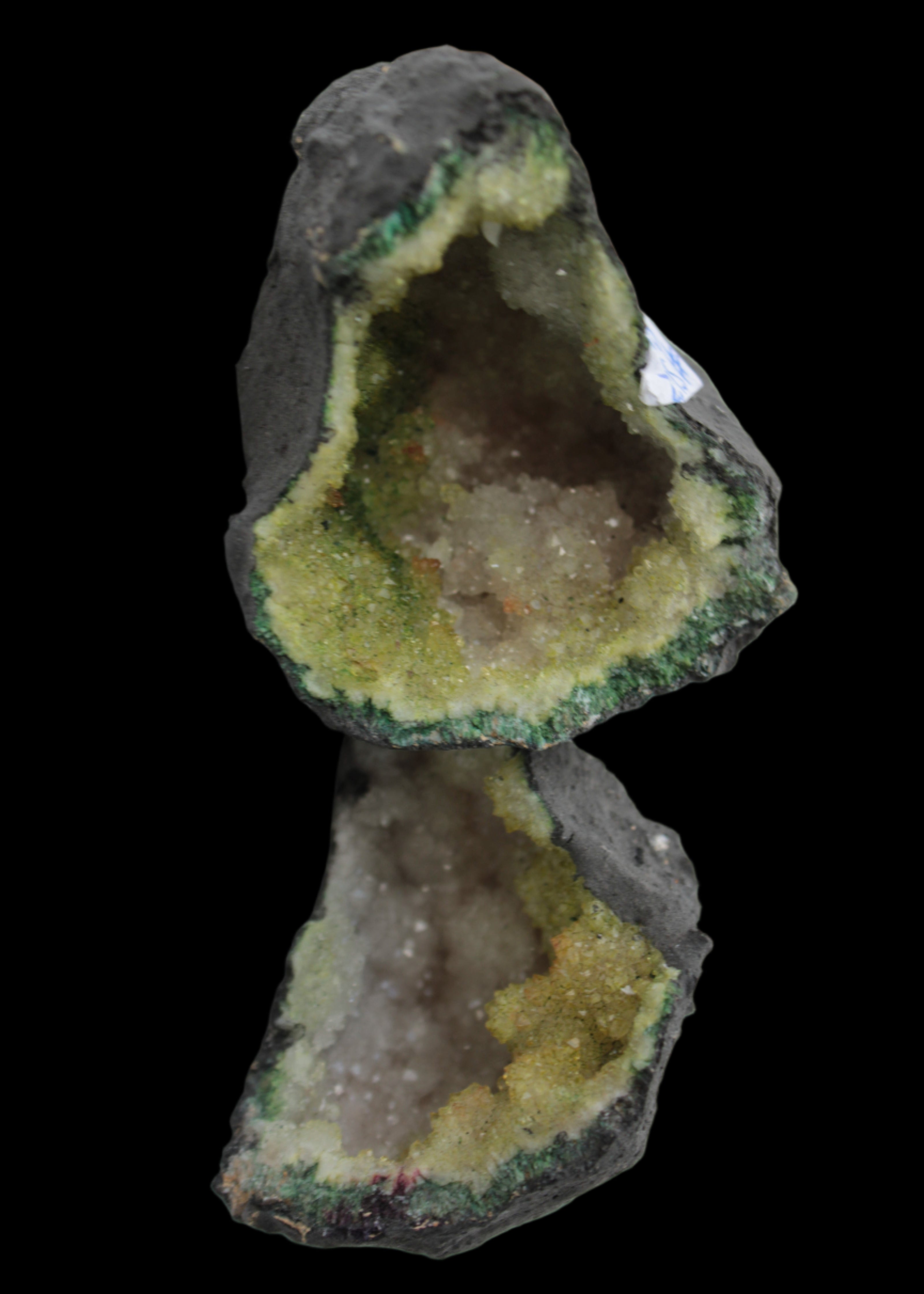 Quartz geode 148g - Rocks and Things Store