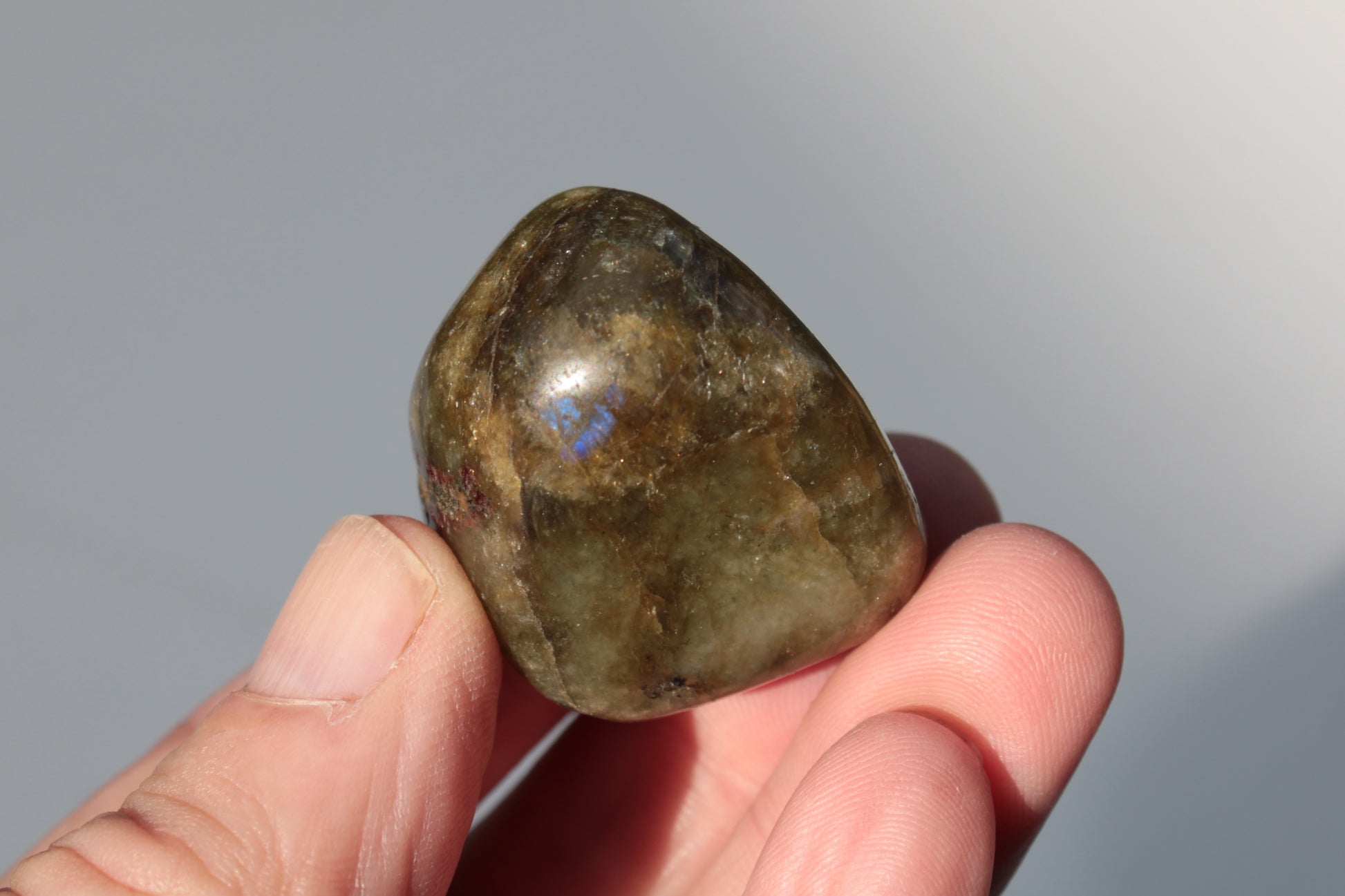 Labradorite tumbled stone 45g Rocks and Things